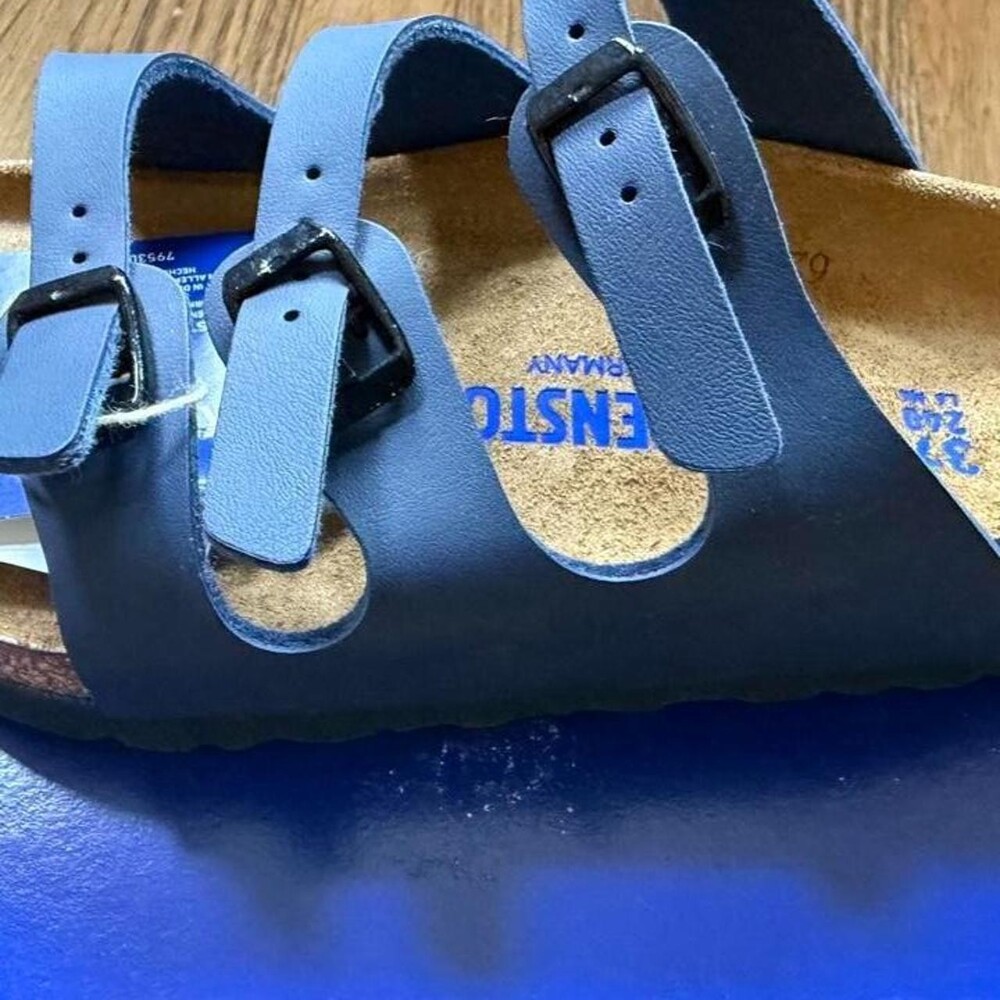 Birkenstock Florida navy blue sandals size 37 Regular for (ladies US 6, mens 4)